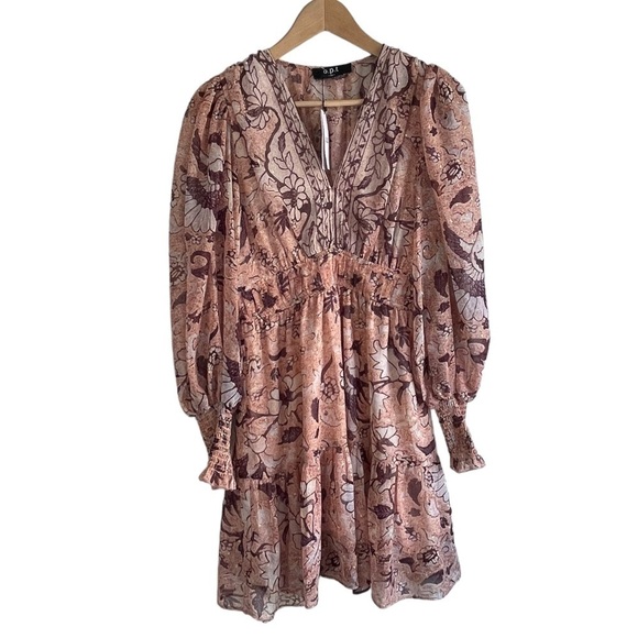 New! O.P.T. Boho Floral Metallic Long Sleeve Mini Dress - Picture 3 of 10